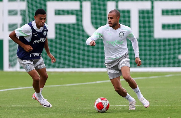 Mayke deve reforçar Palmeiras no clássico São Paulo