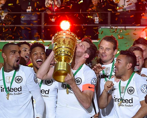 Eintracht Frankfurt quebra jejum de sete jogos sem vitória, após  classificação na DFB-Pokal - Alemanha Futebol Clube