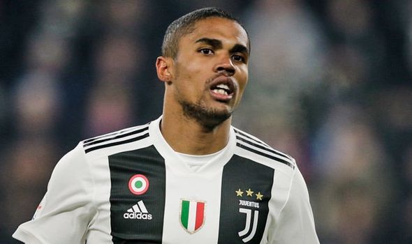 Douglas Costa é apresentado na Juventus: quero ser muito amado