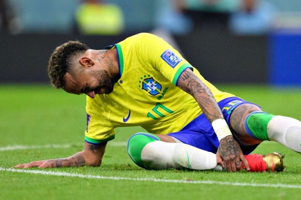 Análise: Neymar volta a campo e faz gol, mas ainda não está na sua melhor  forma