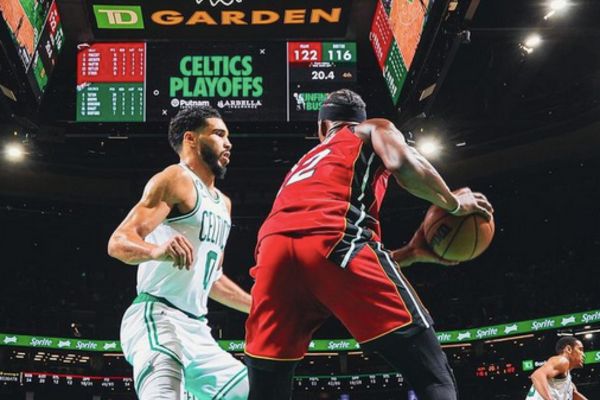 Boston Celtics bate Miami Heat e vai às finais da NBA contra