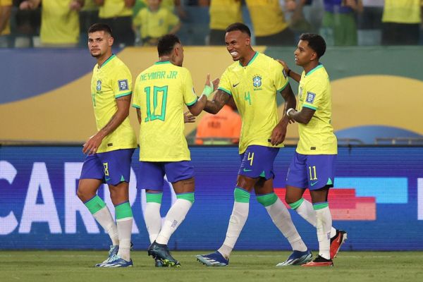 Diniz tira Vini Jr. e Brasil sofre empate da Venezuela com Gerson