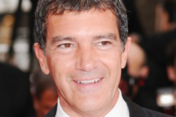 Antonio Banderas confirma presença na final da ‘Dança dos Famosos’